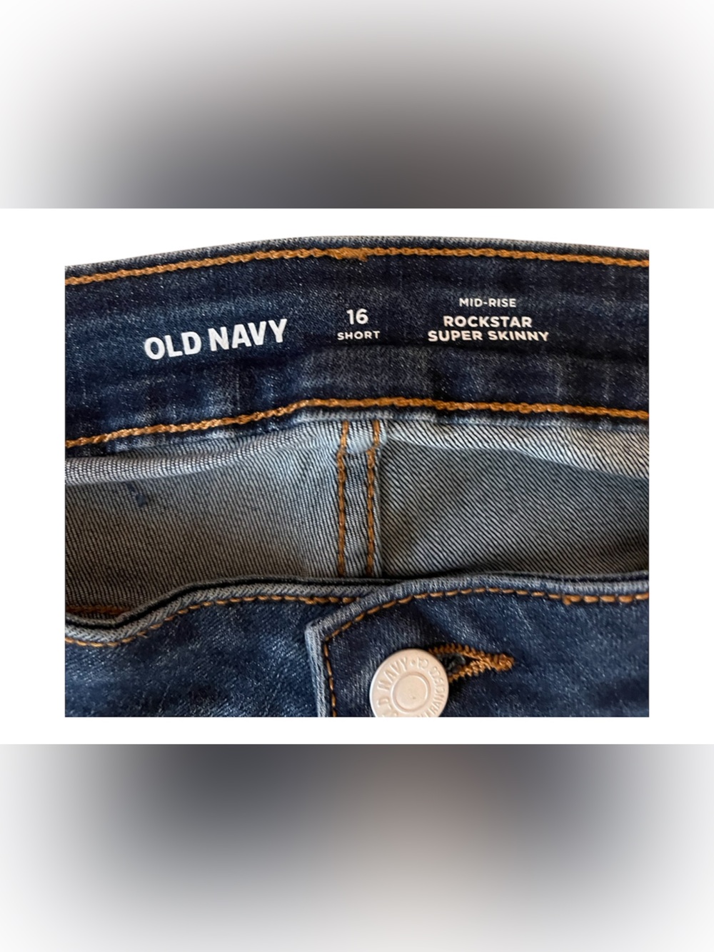 Old Navy Rockstar Super Skinny Distressed Jeans Size 16 Short - Picture 3 of 3